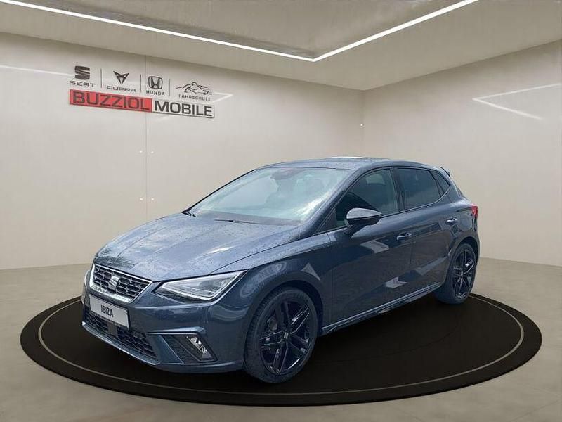 Grau Gebraucht 2024 Seat Ibiza Black Edition Limousine | 23.480 € (Etwas zu teuer) - Bild 1/4