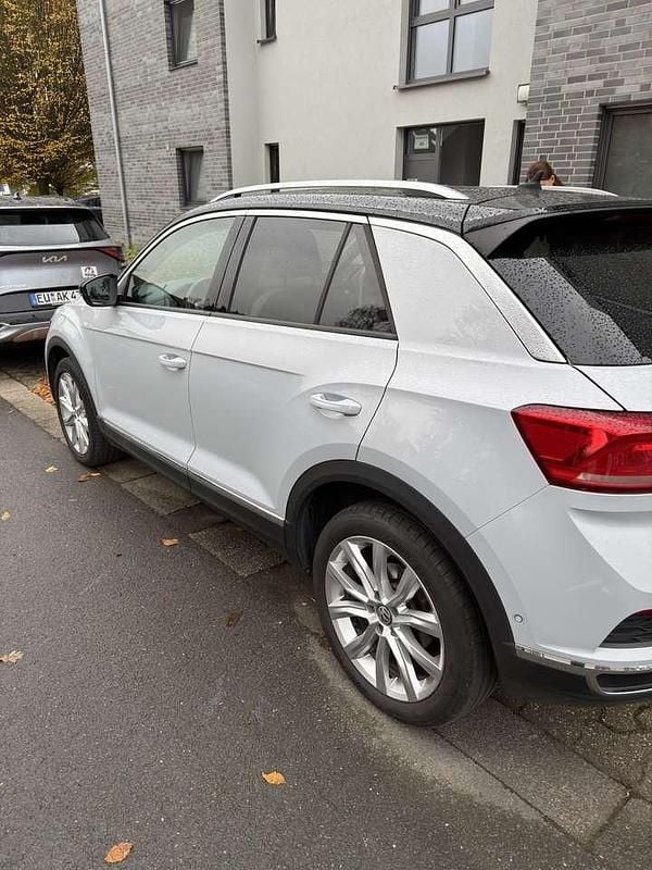 Gebraucht VW T-Roc 150 PS (110 kW) 2018 Grau SUV