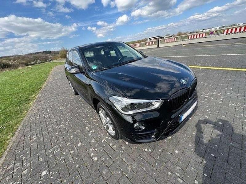 Schwarz Gebraucht 2016 BMW X1 M Sport SUV | 15.400 € (Superpreis) - Bild 1/4