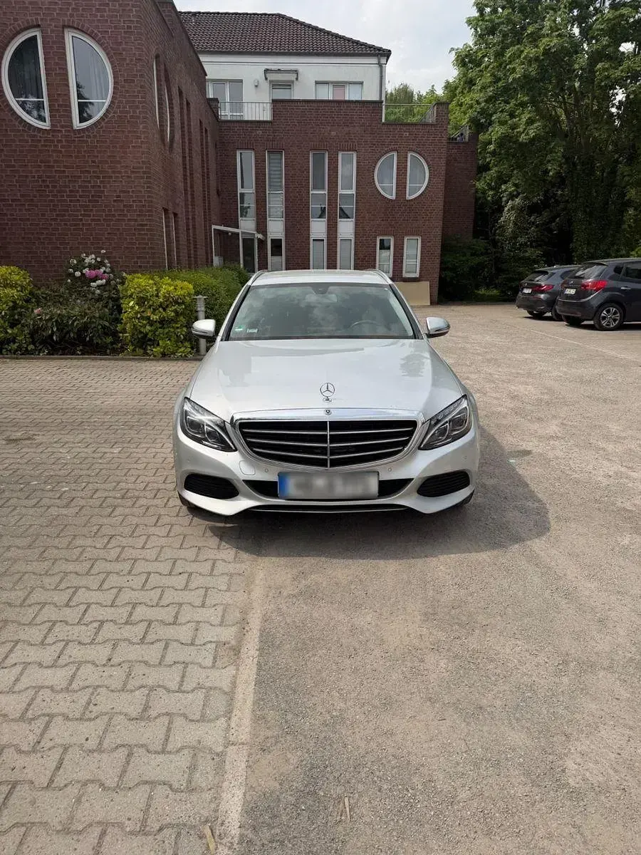 Occasion Mercedes C220 Exclusive 170 ch (125 kW) 2015 Argent Berline