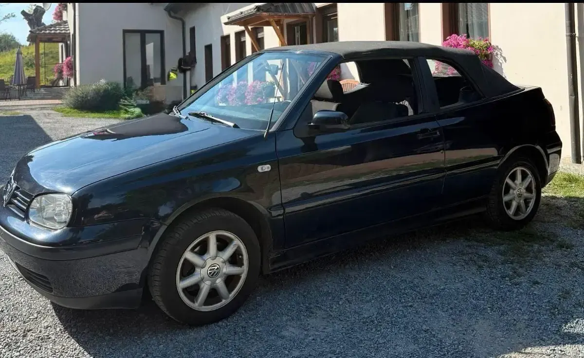 Gebraucht VW Golf 101 PS (74 kW) 1999 Blau Cabrio