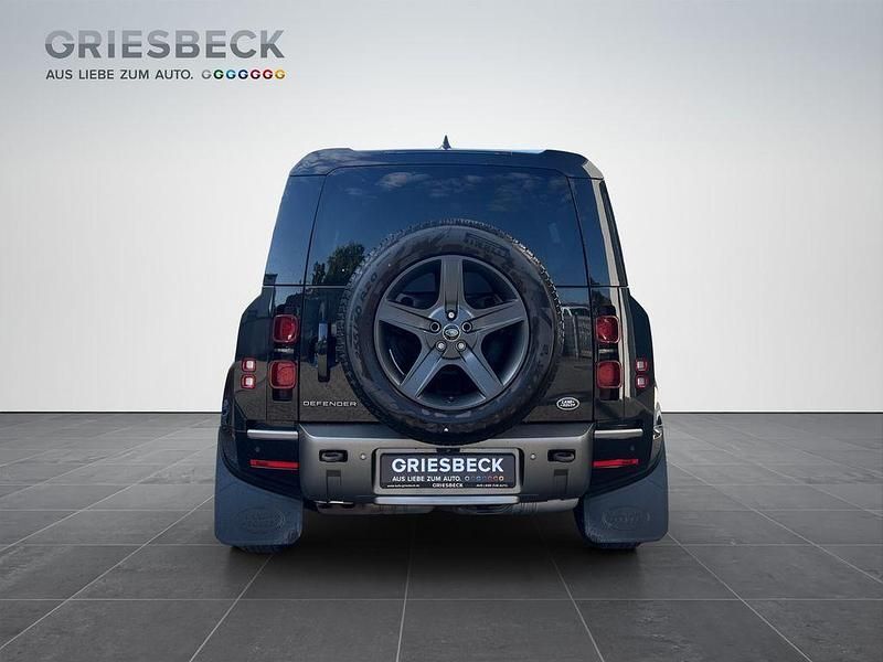 Gebraucht Land Rover Defender SE Dynamic 249 PS (183 kW) 2021 Santorini black SUV