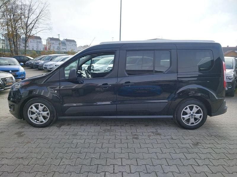 Schwarz Gebraucht 2016 Ford Grand Tourneo Connect Trend Van / Kleinbus | 8.200 € (Guter Preis) - Bild 1/4