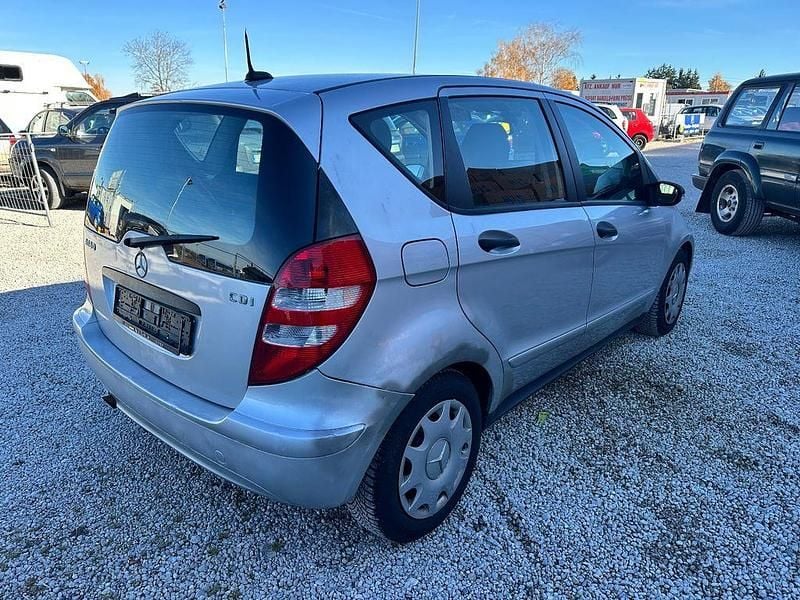 Gebraucht Mercedes A180 109 PS (80 kW) 2006 Silber Limousine