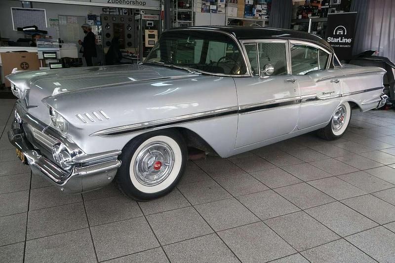 Silber Gebraucht 1958 Chevrolet Impala Limousine | 19.900 € - Bild 1/4