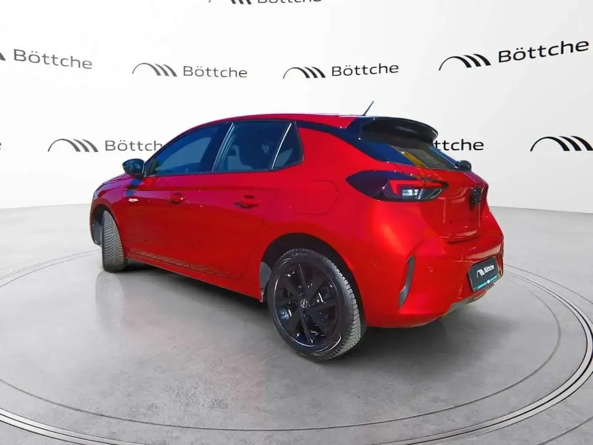 Gebraucht Opel Corsa 101 PS (74 kW) 2025 Lackierung peperoncino red/typ aussenverkleidung metalliclackierung Kleinwagen