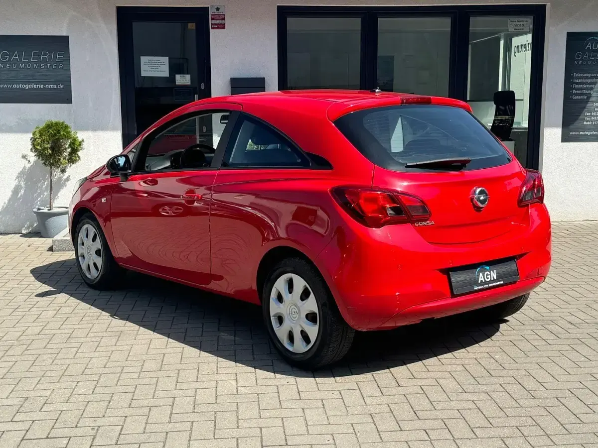 Gebraucht Opel Corsa Edition 90 PS (66 kW) 2018 Rot Kleinwagen