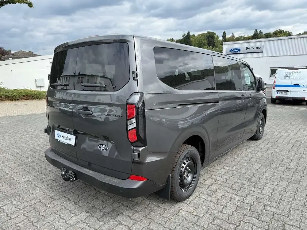 Neu Ford Transit Custom Trend 136 PS (100 kW) 2025 Magnetic metallic grau Kombi