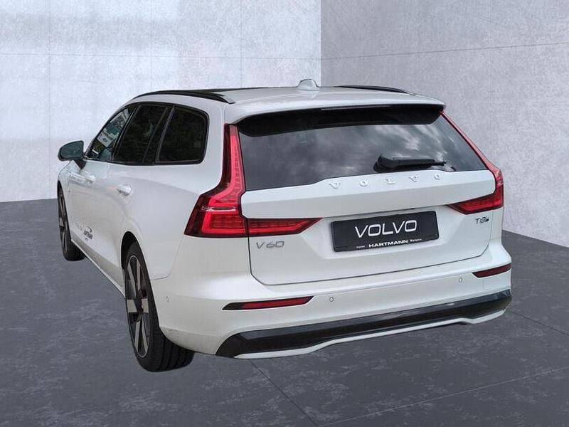Gebraucht Volvo V60 Plus 455 PS (334 kW) 2025 Weiss Kombi