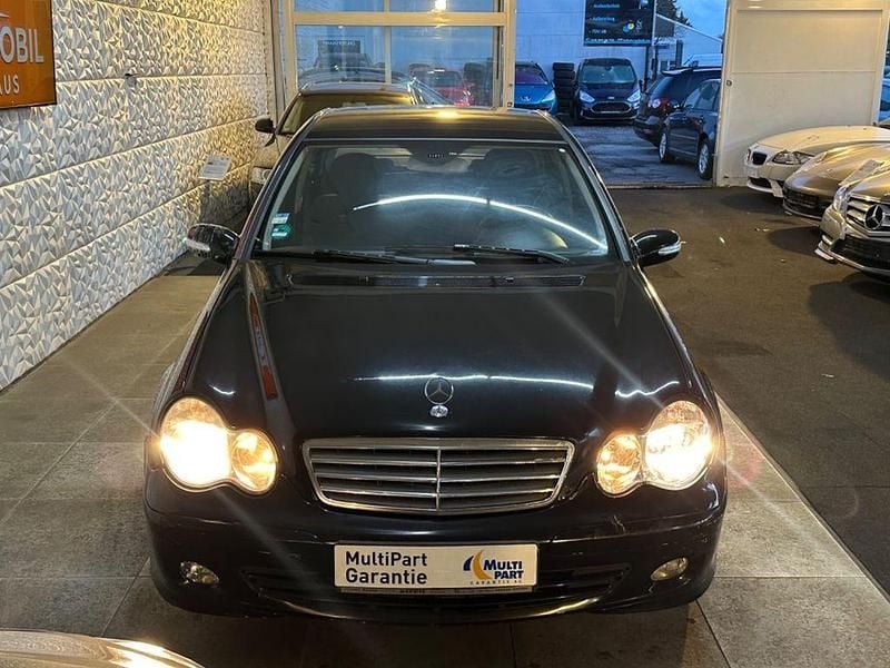 Gebraucht Mercedes C180 143 PS (105 kW) 2005 Schwarz Limousine