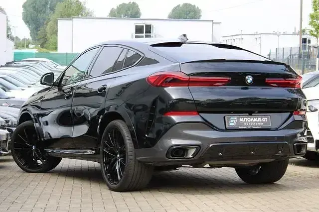 Gebraucht BMW X6 M Sport 286 PS (210 kW) 2023 Schwarz SUV