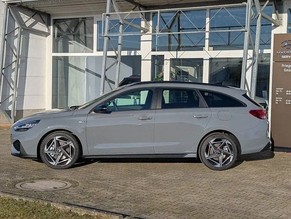 Gebraucht Hyundai i30 N Line 140 PS (102 kW) 2025 Grau Kombi