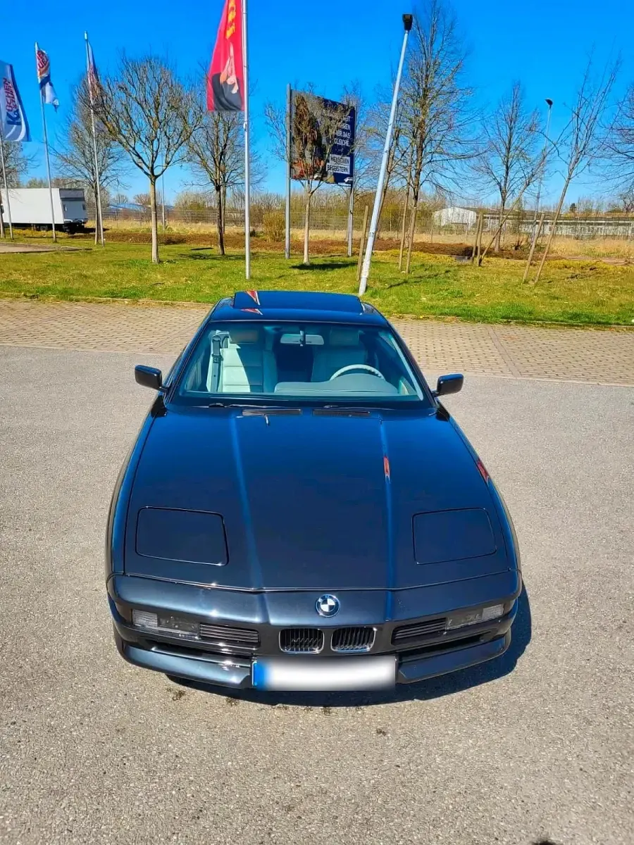 Second-hand BMW 850 300 CP (220 kW) 1990 Negru Coupe