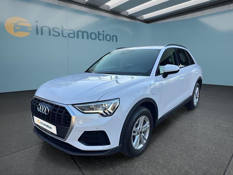 Weiß Gebraucht 2022 Audi Q3 SUV | 28.749 € (Fairer Preis) - Bild 1/4