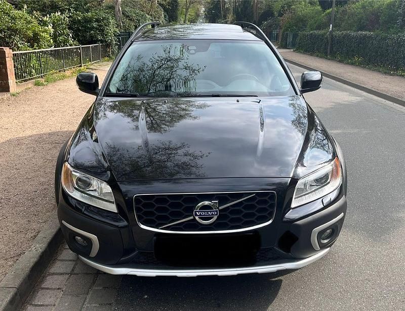 Gebraucht Volvo XC70 Summum 181 PS (133 kW) 2013 Schwarz Kombi