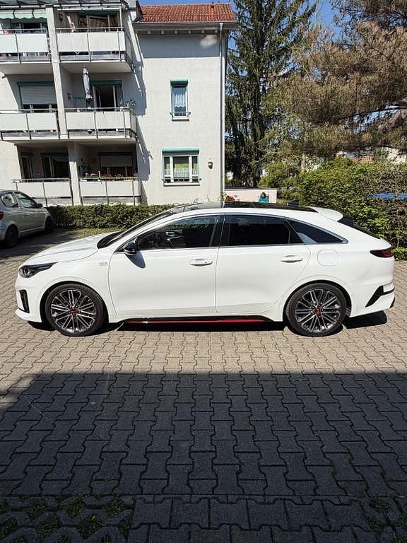 Gebraucht Kia ProCeed GT 204 PS (150 kW) 2021 Weiß Kombi