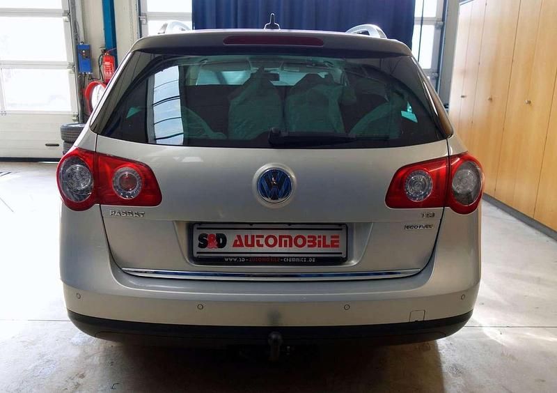 Gebraucht VW Passat Highline 150 PS (110 kW) 2009 Silber Kombi