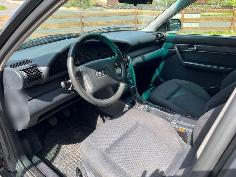 Usata Audi A6 116 CV (85 kW) 1994 Blu Berlina