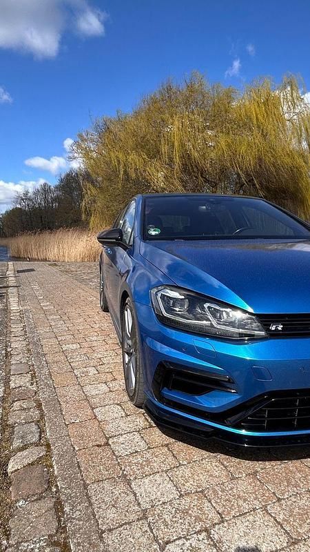 Gebraucht VW Golf VII R 350 PS (257 kW) 2017 Blau Limousine