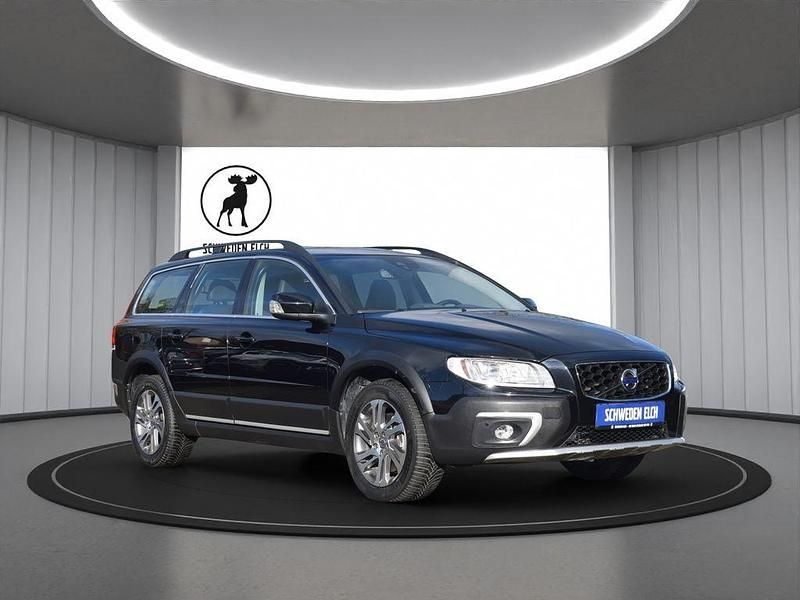 Gebraucht Volvo XC70 Momentum 181 PS (133 kW) 2015 Schwarz Limousine