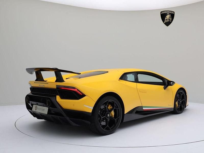 Gebraucht Lamborghini Huracán 640 PS (470 kW) 2017 Giallo horus
