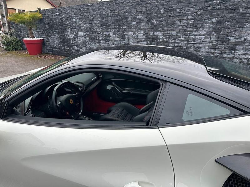 Gebraucht Ferrari 488 669 PS (492 kW) 2017 Weiß Coupé