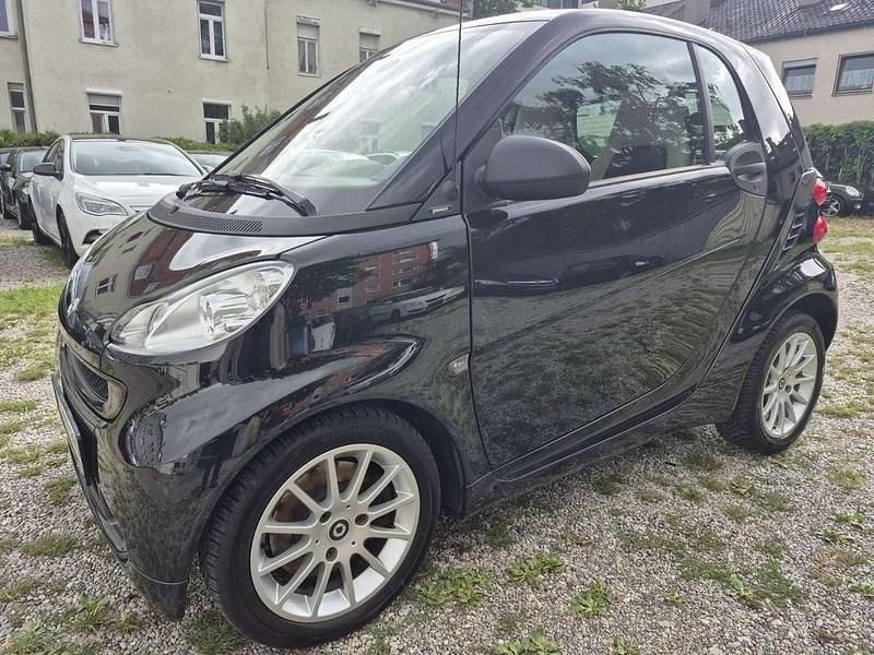 Schwarz Gebraucht 2012 Smart ForTwo Coupé Coupé | 6.490 € (Etwas zu teuer) - Bild 1/4