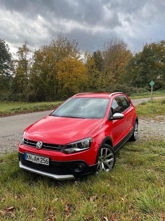 Gebraucht VW Polo Cross 90 PS (66 kW) 2016 Rot Kleinwagen