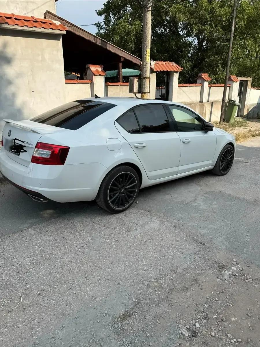 Gebraucht Skoda Octavia vRS 184 PS (135 kW) 2014 Weiß Kombi