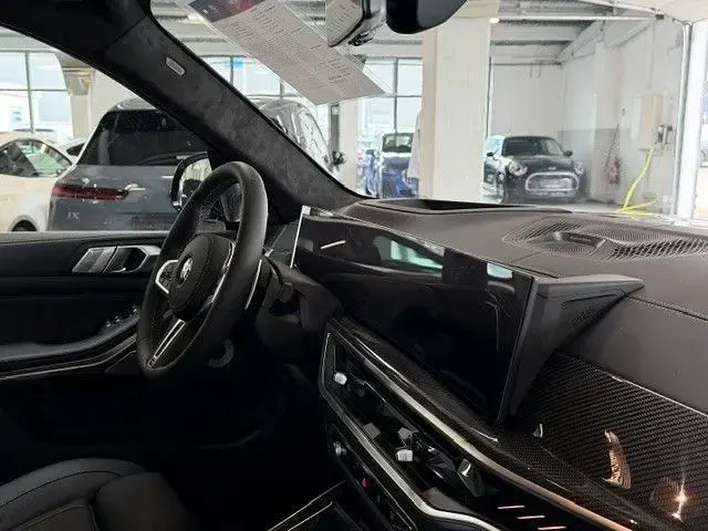 Gebraucht BMW X7 M Sport 530 PS (389 kW) 2026 Schwarz SUV