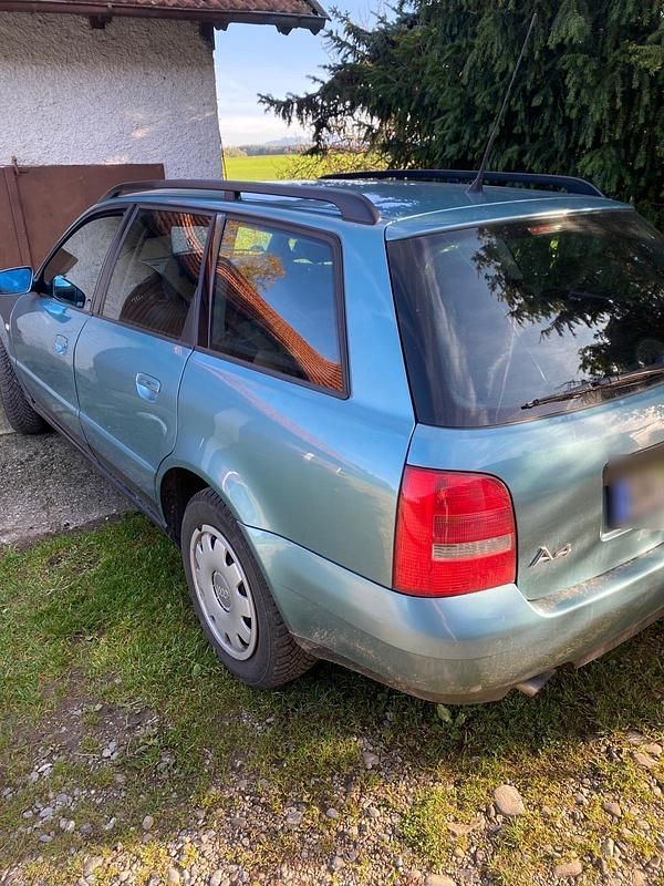 Gebraucht Audi A4 100 PS (73 kW) 2001 Kombi