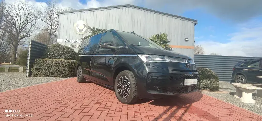 Usata VW T7 Edition 150 CV (110 kW) 2025 Nero Furgone