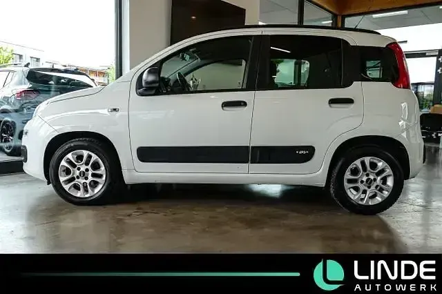 Gebraucht Fiat Panda Connect 110 PS (80 kW) 2017 Weiß Kleinwagen