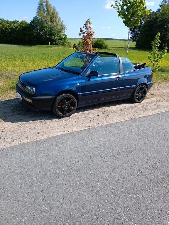 Gebraucht VW Golf Cabriolet 101 PS (74 kW) 1998 Blau Cabrio