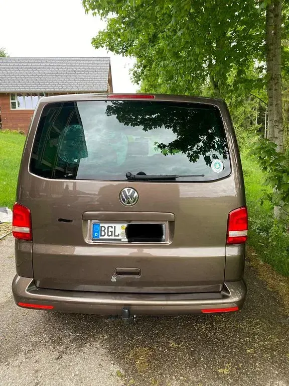 Gebraucht VW Multivan 179 PS (131 kW) 2014 Braun Van / Kleinbus