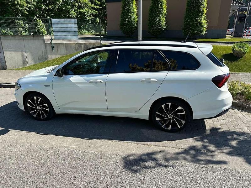 Gebraucht 2019 Fiat Tipo Mirror Kombi | 12.900 € (Etwas zu teuer) - Bild 1/4