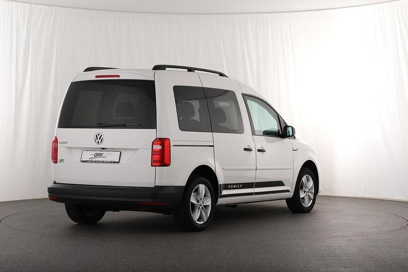 Gebraucht VW Caddy Trendline 102 PS (75 kW) 2017 Weiß Van / Kleinbus