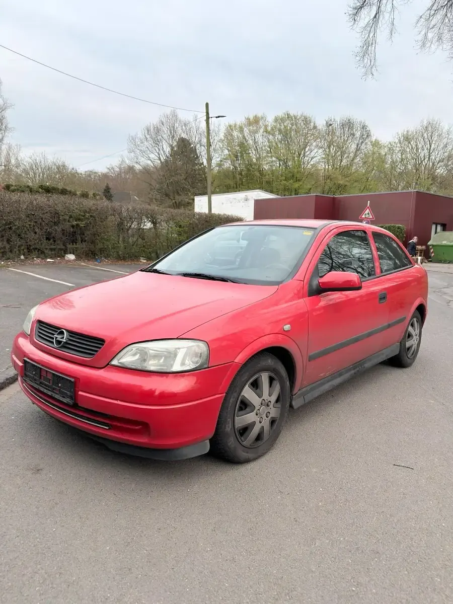 Gebraucht Opel Astra 85 PS (62 kW) 2002 Rot Coupé