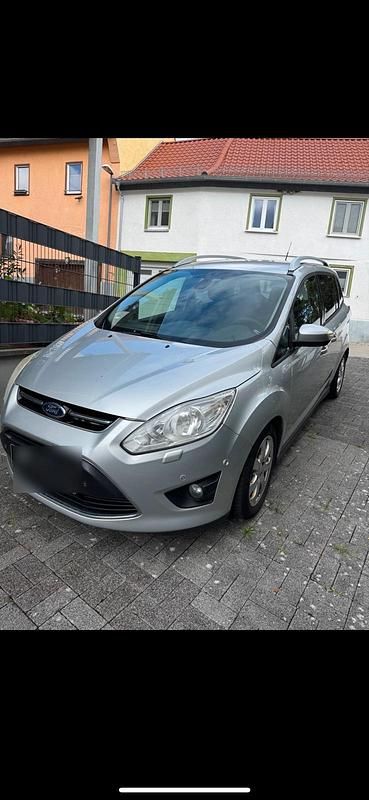 Silber Gebraucht 2011 Ford Grand C-Max Van / Kleinbus | 3.250 € - Bild 1/4