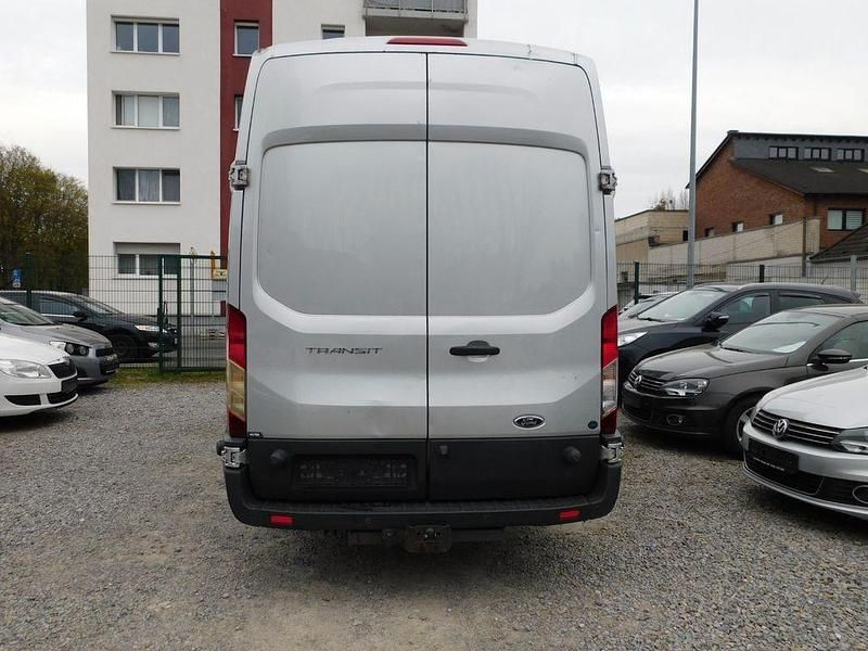 Gebraucht Ford Transit Trend 155 PS (114 kW) 2016 Silber Van / Kleinbus