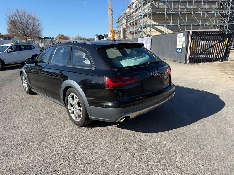 Gebraucht Audi A6 Ambiente 320 PS (235 kW) 2015 Schwarz Kombi