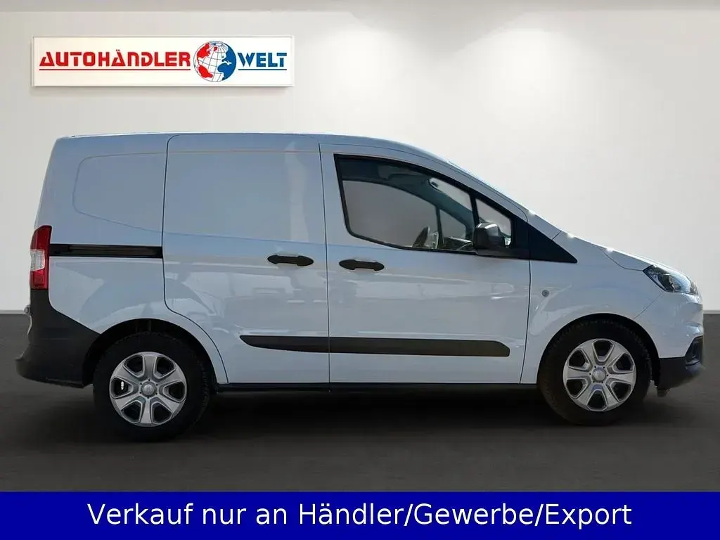 Gebraucht Ford Transit 101 PS (74 kW) 2023 Frozen white Van / Kleinbus