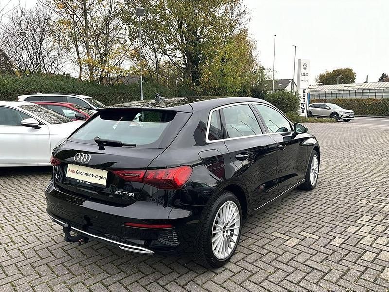 Używany Audi A3 Advanced 110 KM (80 kW) 2021 Czarny Sedan/Limuzyna