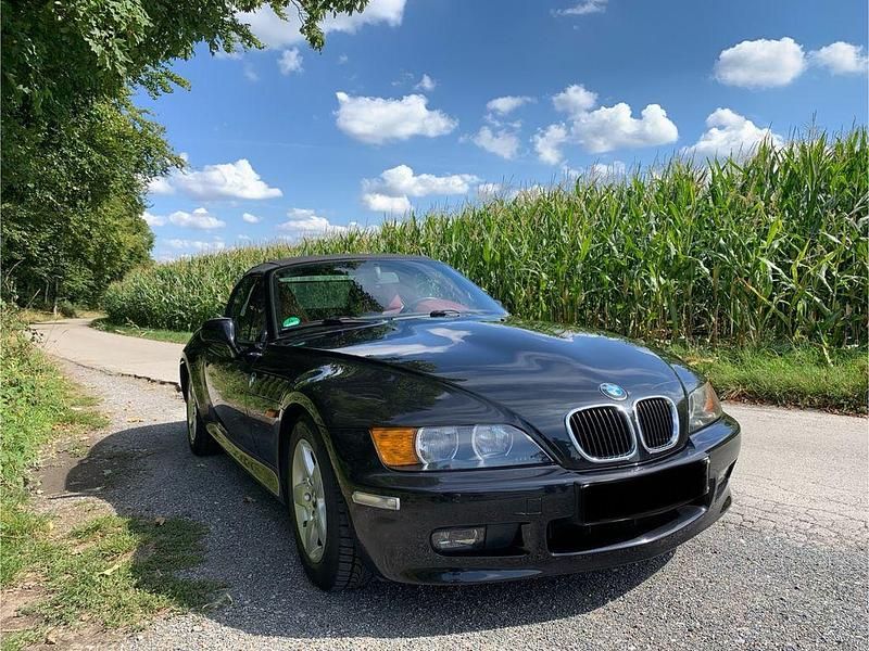 Gebraucht BMW Z3 Sport Line 118 PS (86 kW) 2000 Schwarz Cabrio
