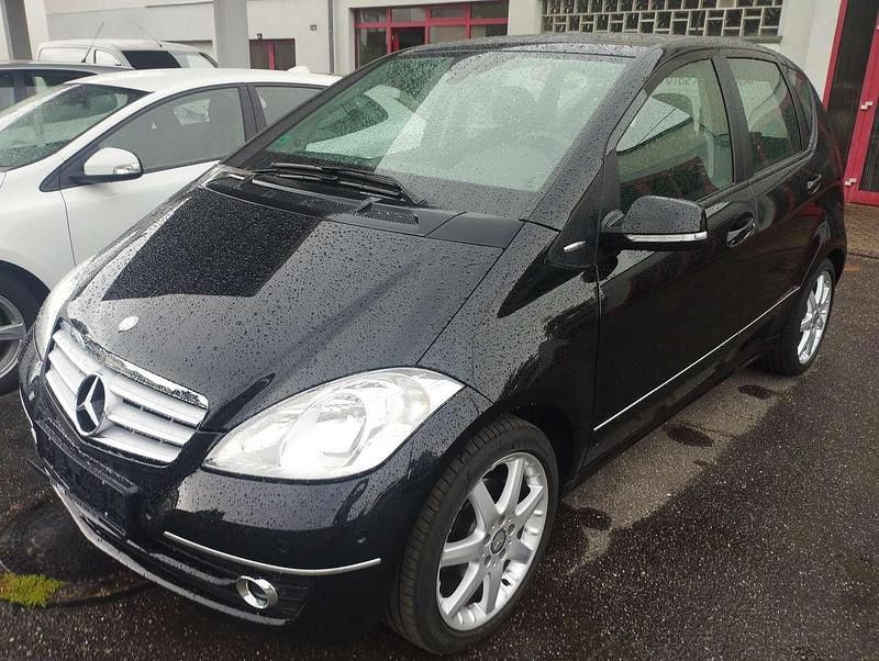 Schwarz Gebraucht 2009 Mercedes A150 Limousine | 6.850 € (Fairer Preis) - Bild 1/4