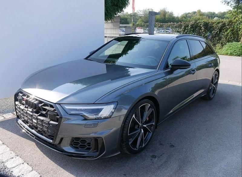 Grau Gebraucht 2024 Audi S6 Sport Kombi | 91.928 € - Bild 1/4