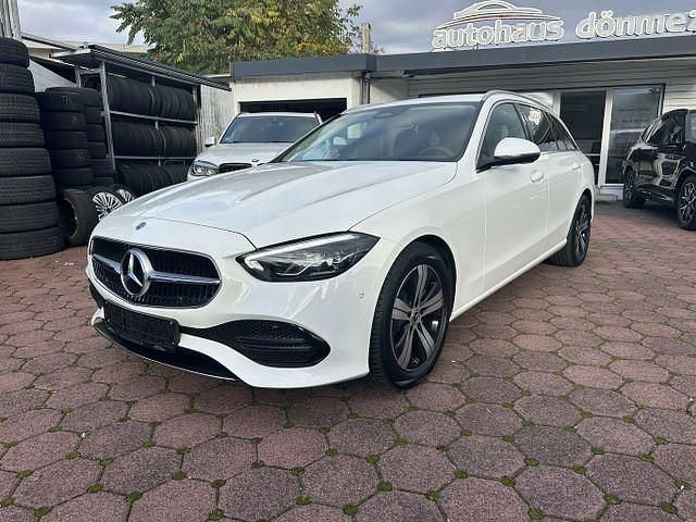 Polarweiss Gebraucht 2023 Mercedes C220 Avantgarde Kombi | 27.990 € (Fairer Preis) - Bild 1/4