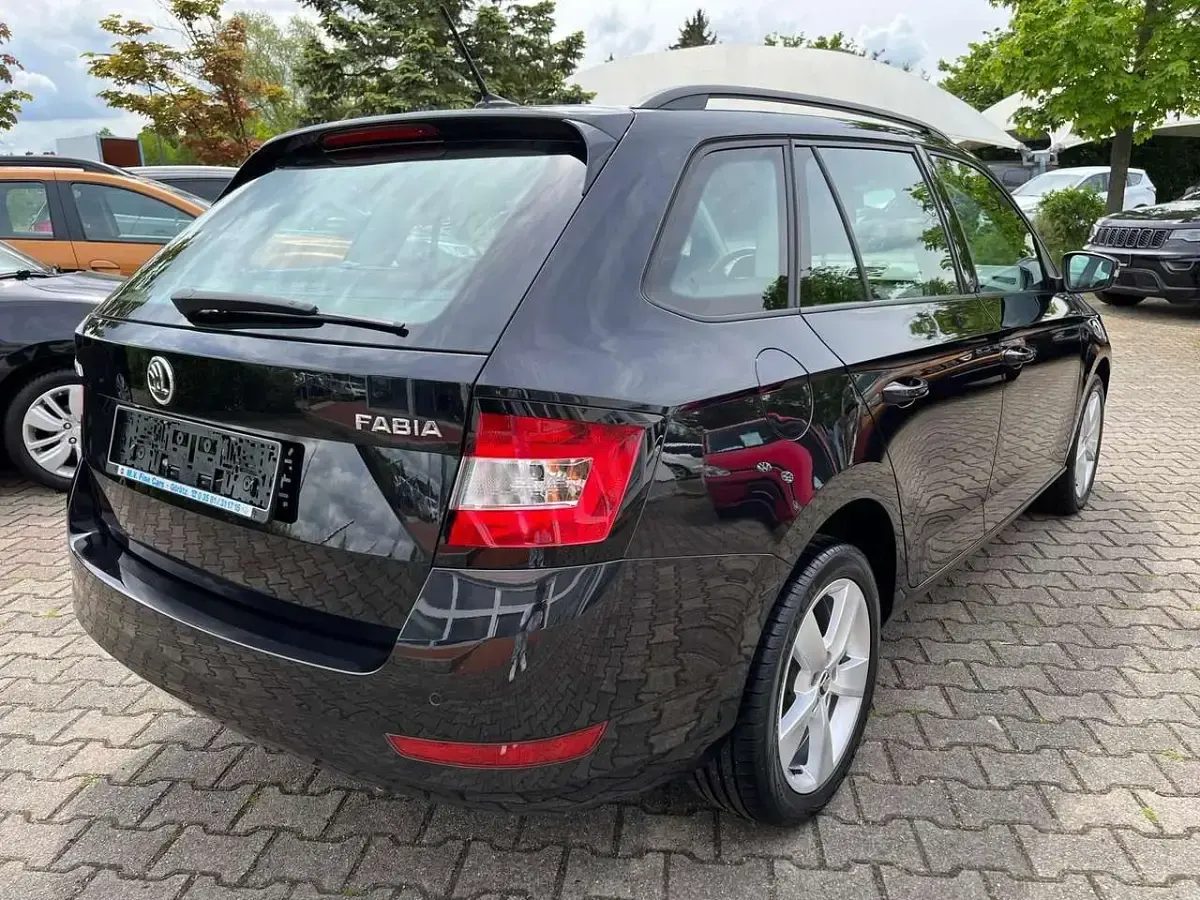 Gebraucht Skoda Fabia Cool Plus 95 PS (69 kW) 2020 Schwarz Kleinwagen