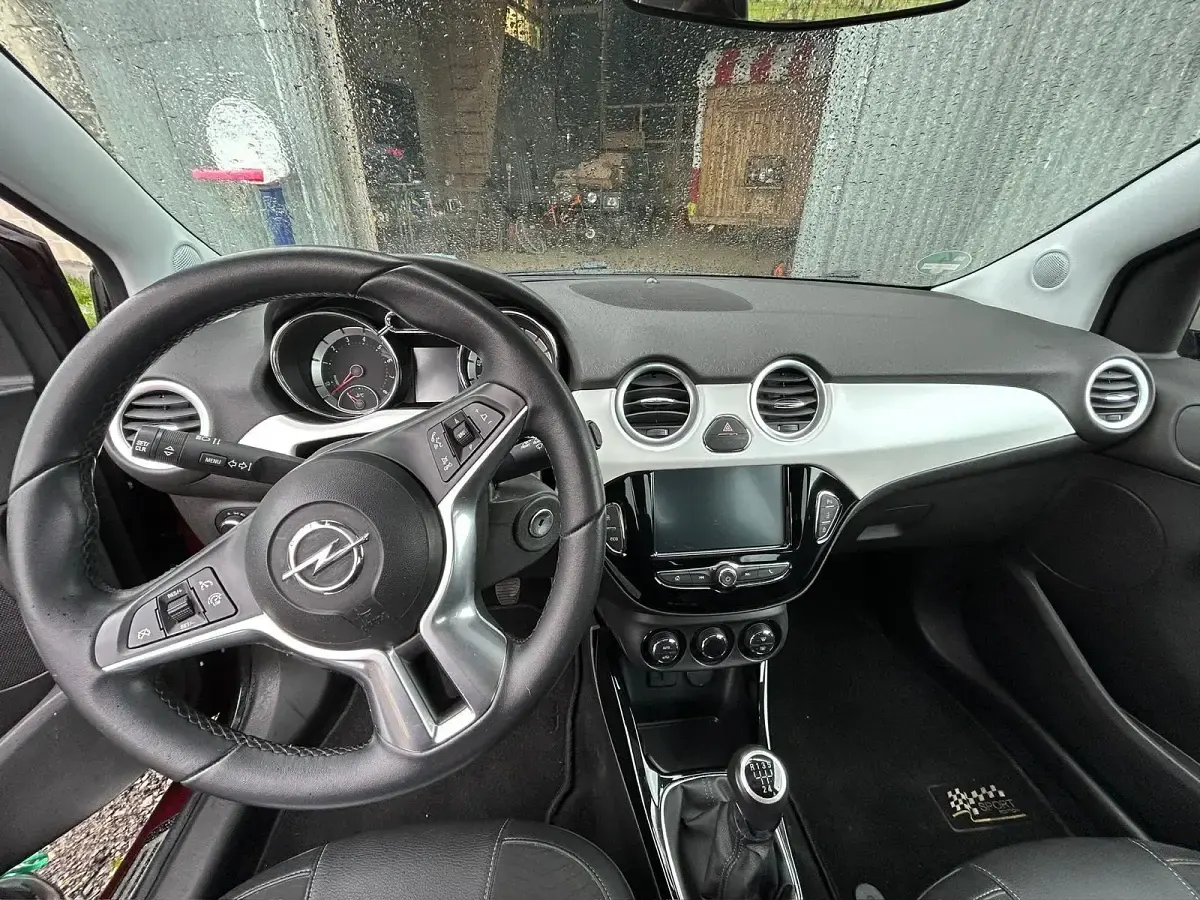 Gebraucht Opel Adam 87 PS (63 kW) 2016 Andere farben Kleinwagen