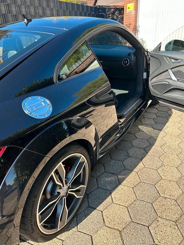 Second-hand Audi TTS 310 CP (228 kW) 2016 Negru Coupe